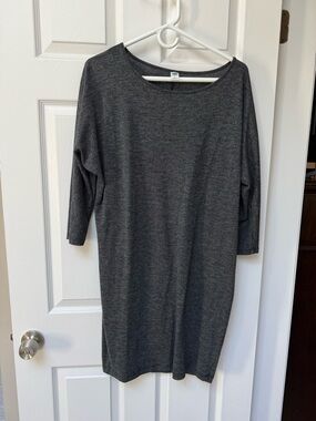Old Navy Dark Gray Long Sleeve Knit Shift Dress